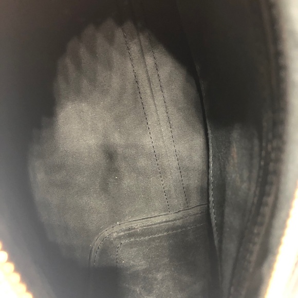 Louis Vuitton Epi Speedy 25 - Picture 8 of 8